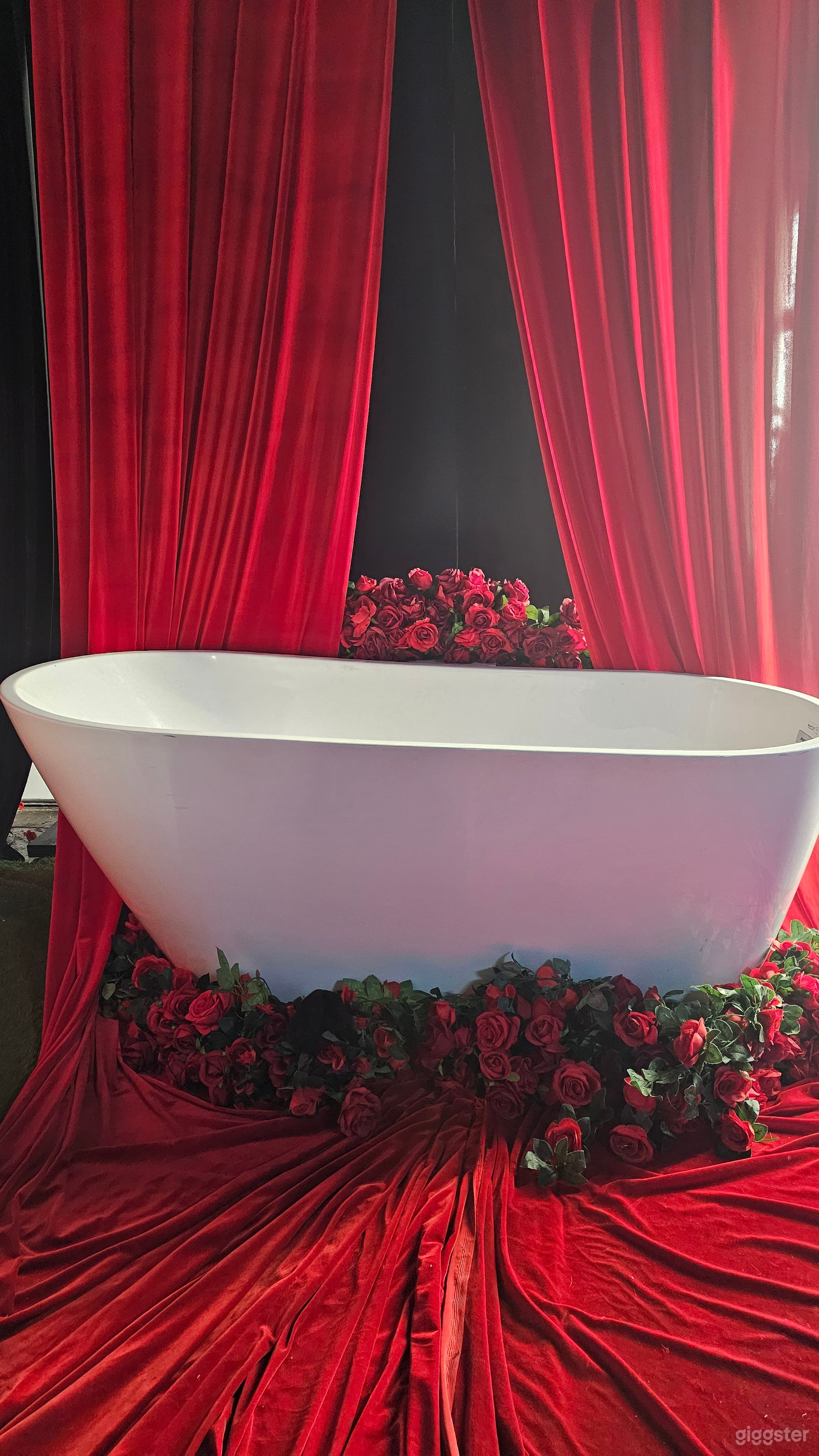 The Dry Tub Experience Photo 3