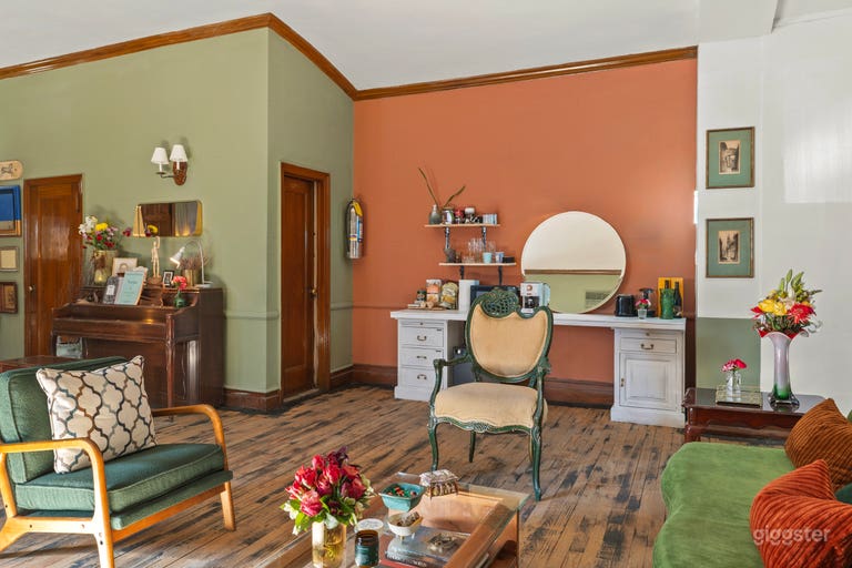  Studio: Art in a Renewed Funeral Home 