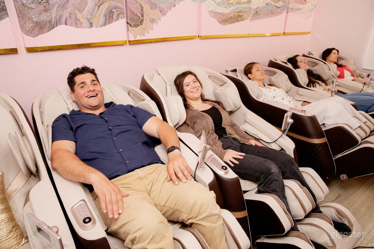  VIP Virtual Reality Lounge Relaxing Experience  