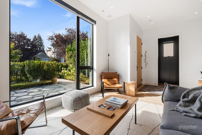  Contemporary Family Home 