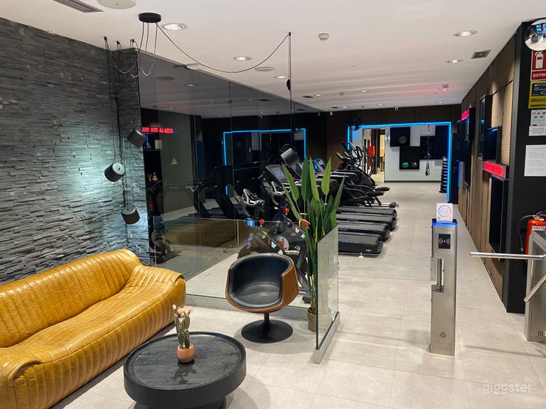  “Premium Boutique Gym & Functional Training Space” 