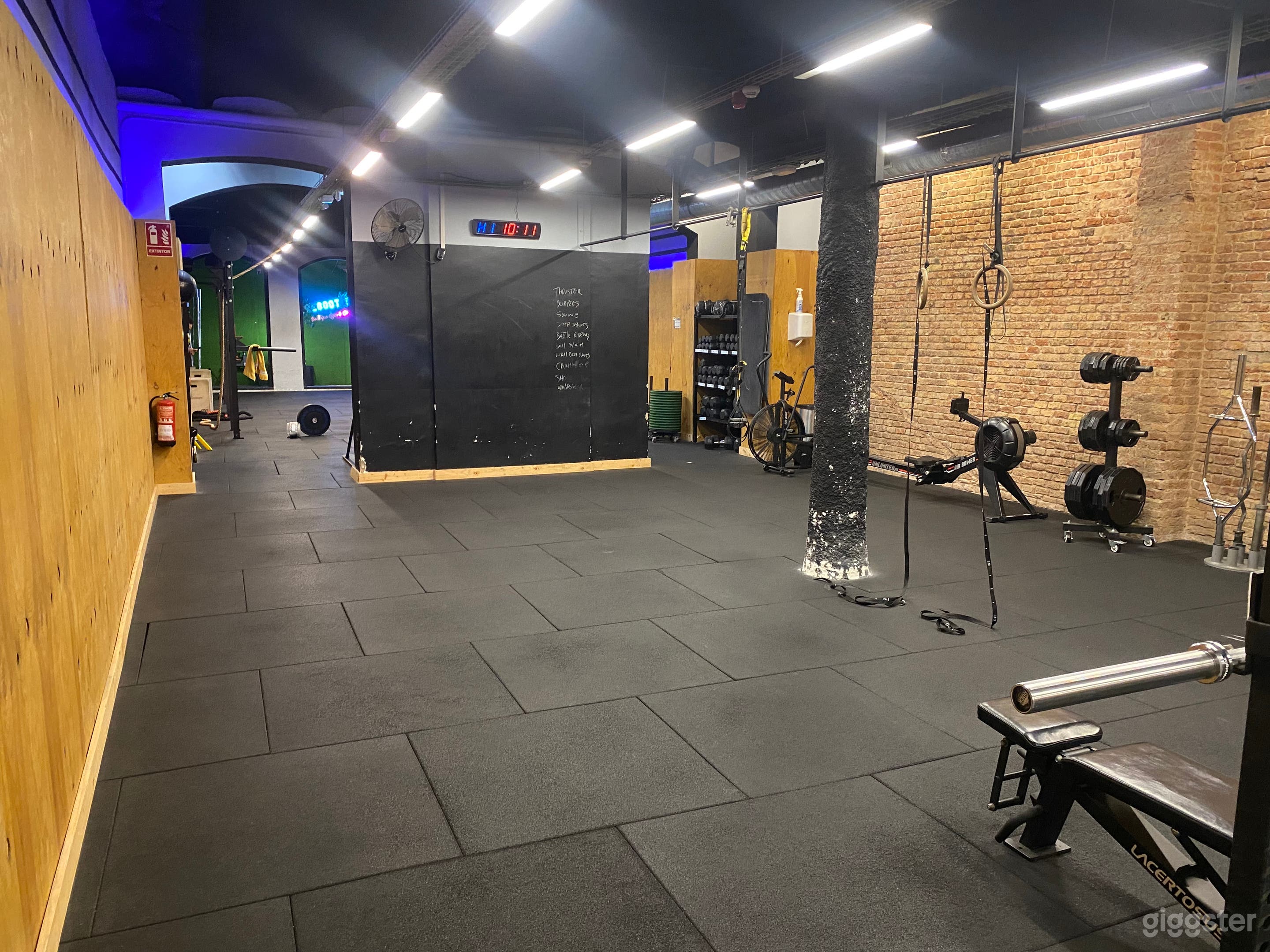 “Gimnasio Boutique Premium & Espacio de Entrenamiento Funcional” Foto 4