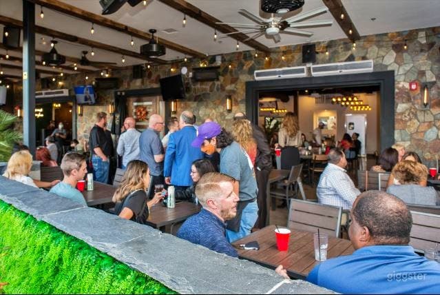 Captivating Eatery &amp; Wedding Venue (Buyout) Photo 4