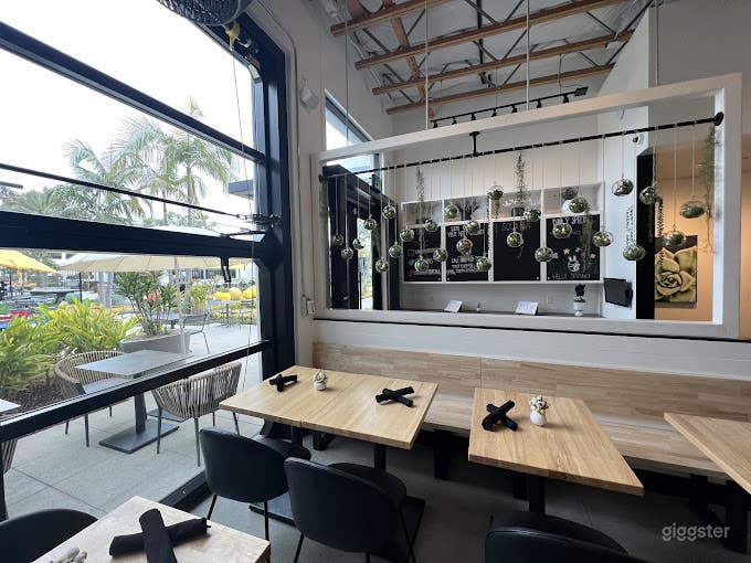 Cozy Seafood Restaurant in Torrance Photo 3