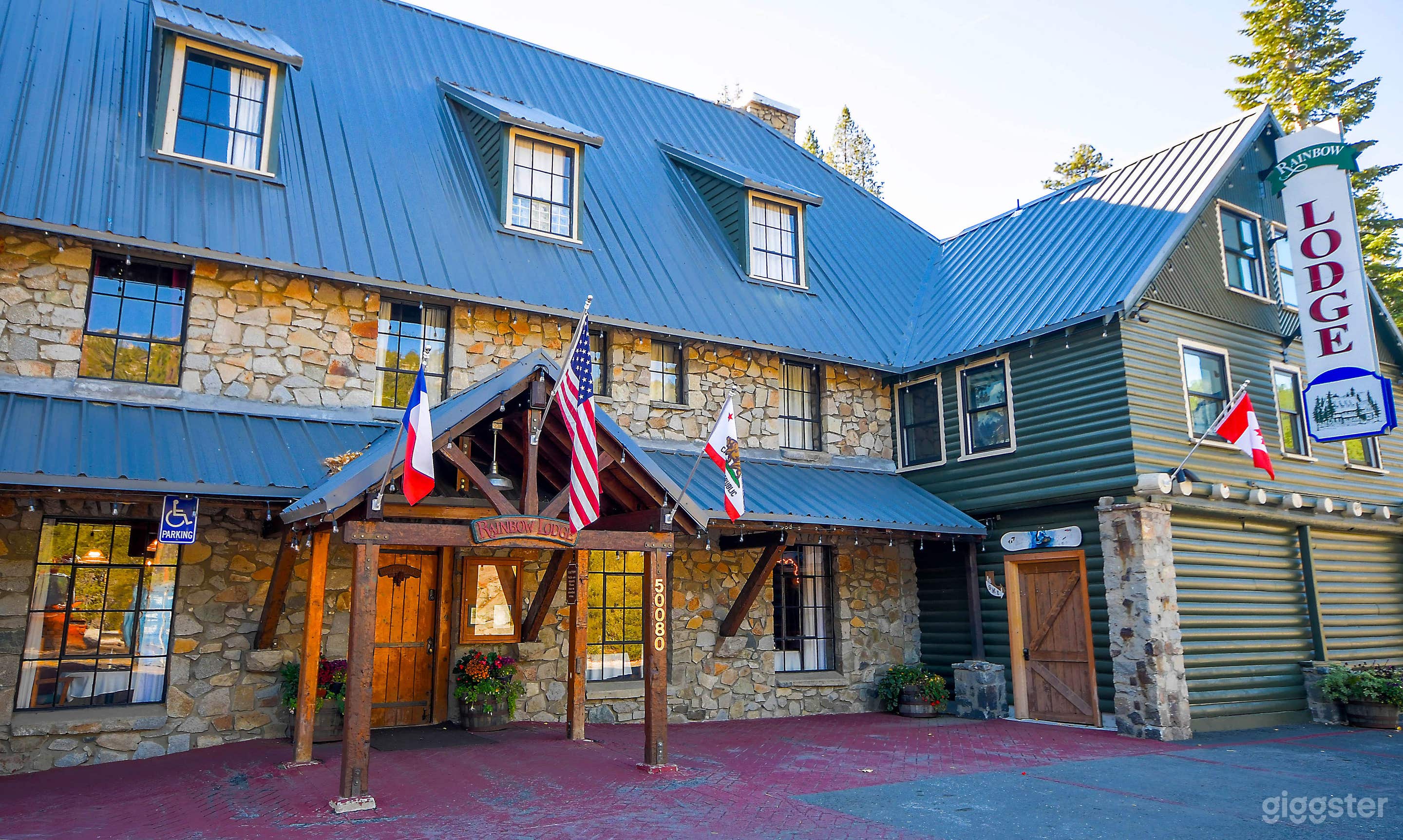 Rainbow Lodge Photo 2