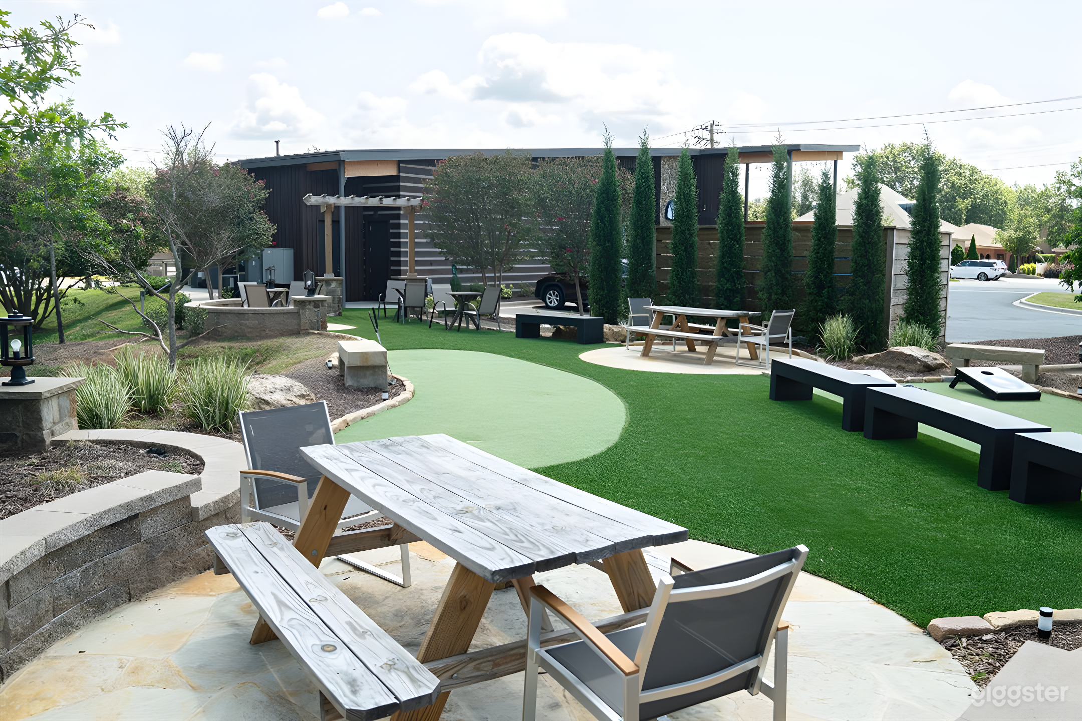 OpenTap - Outdoor Shade Garden Photo 1
