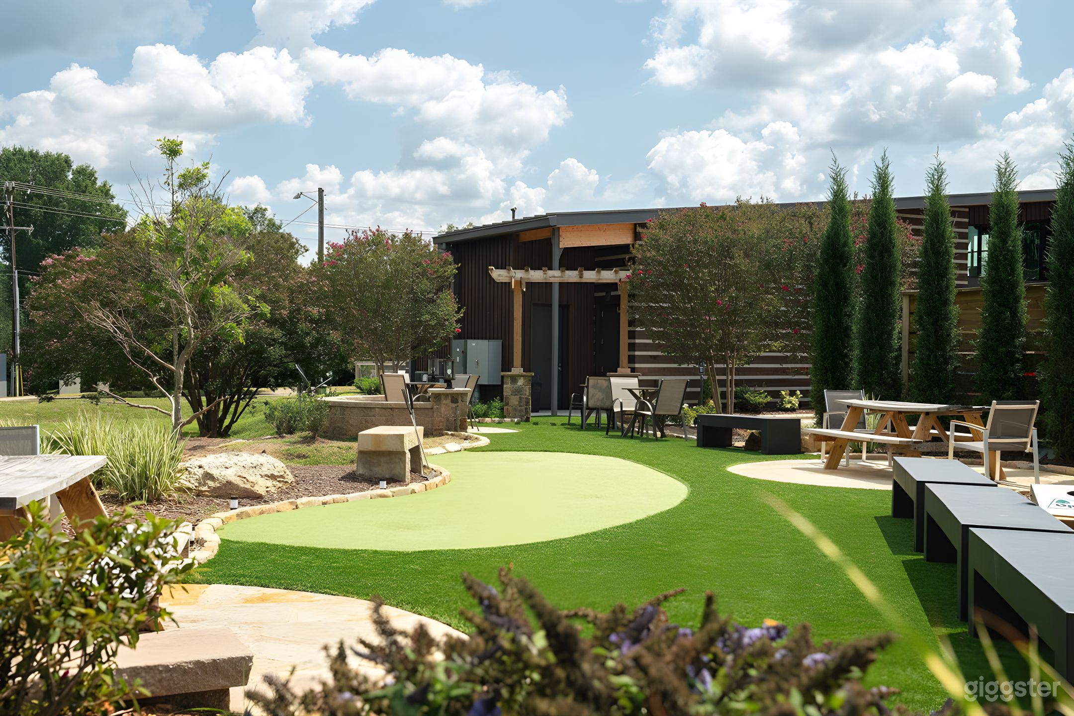 OpenTap - Outdoor Shade Garden Photo 4