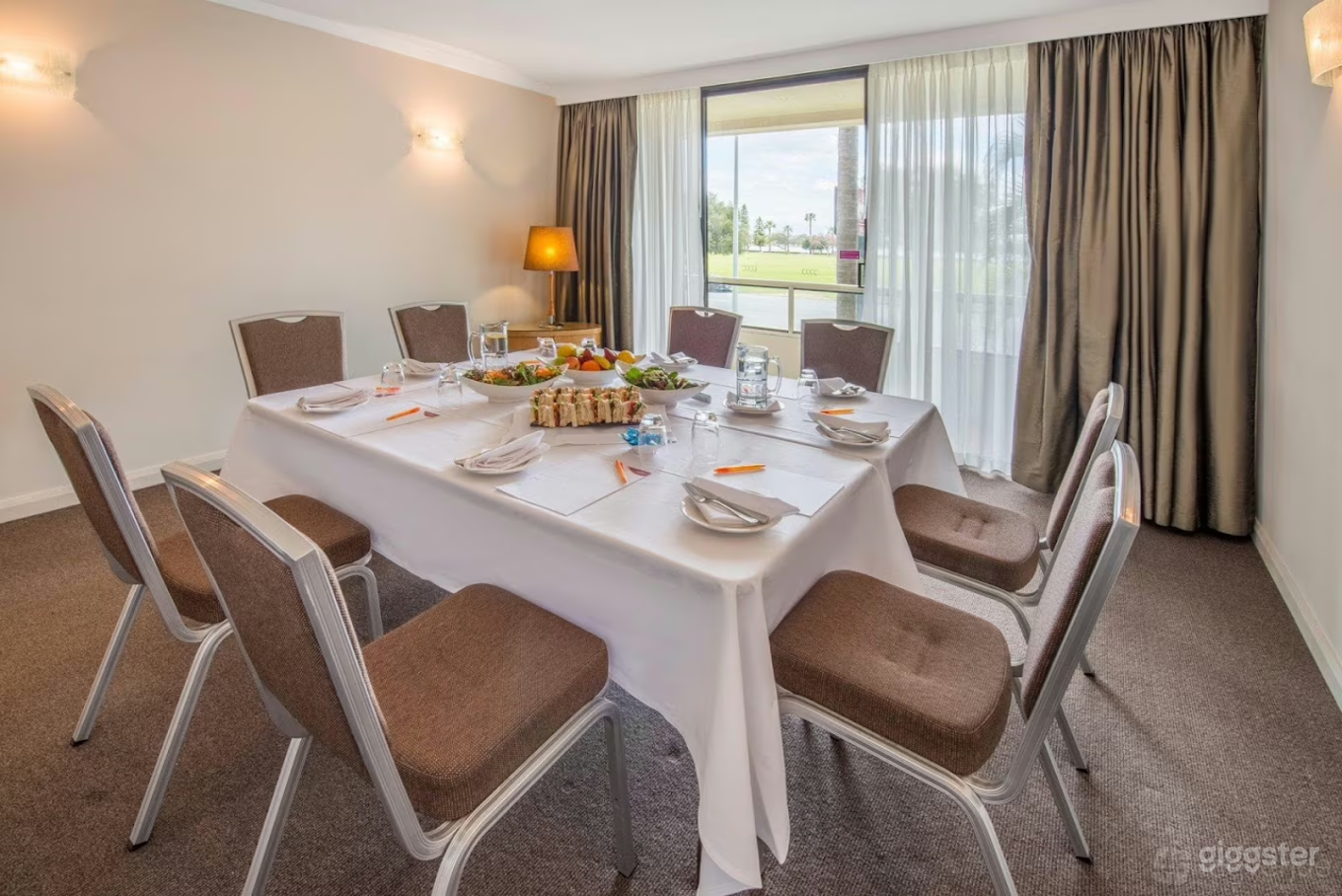 Terrace Room 2 Photo 2