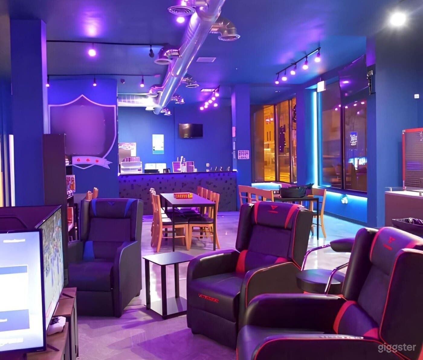 Esports Bar &amp; Gaming Lounge in Chicago Photo 4