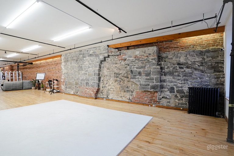  2000 sqft. Creative Space/Loft With Cyclorama 