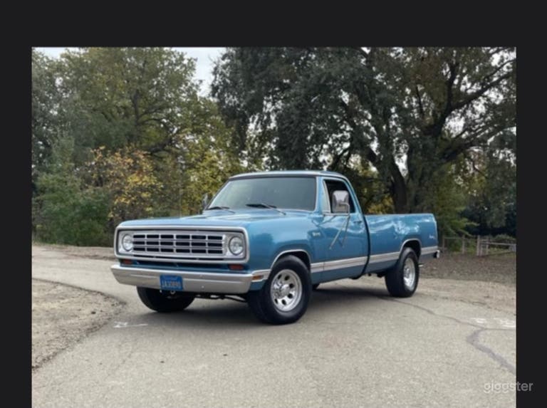  1975 Dodge Adventurer Truck 