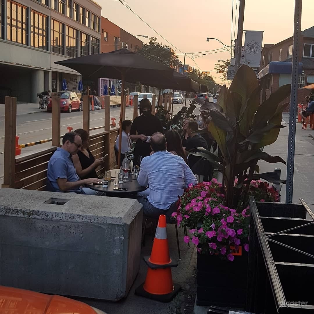 Moody and Antique Coffee House Photo 4