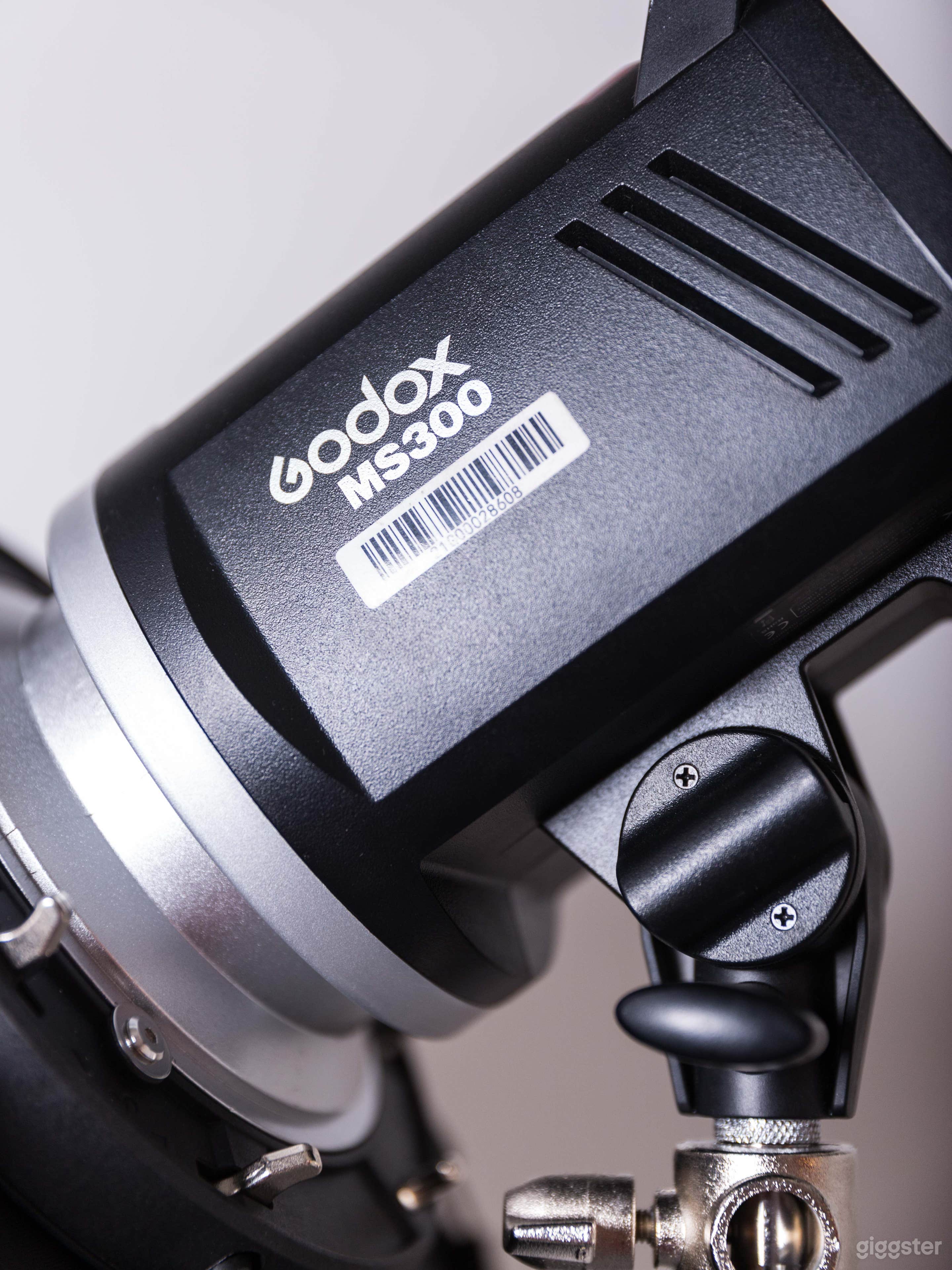 All In One Cozy Photography Studio Photo 4