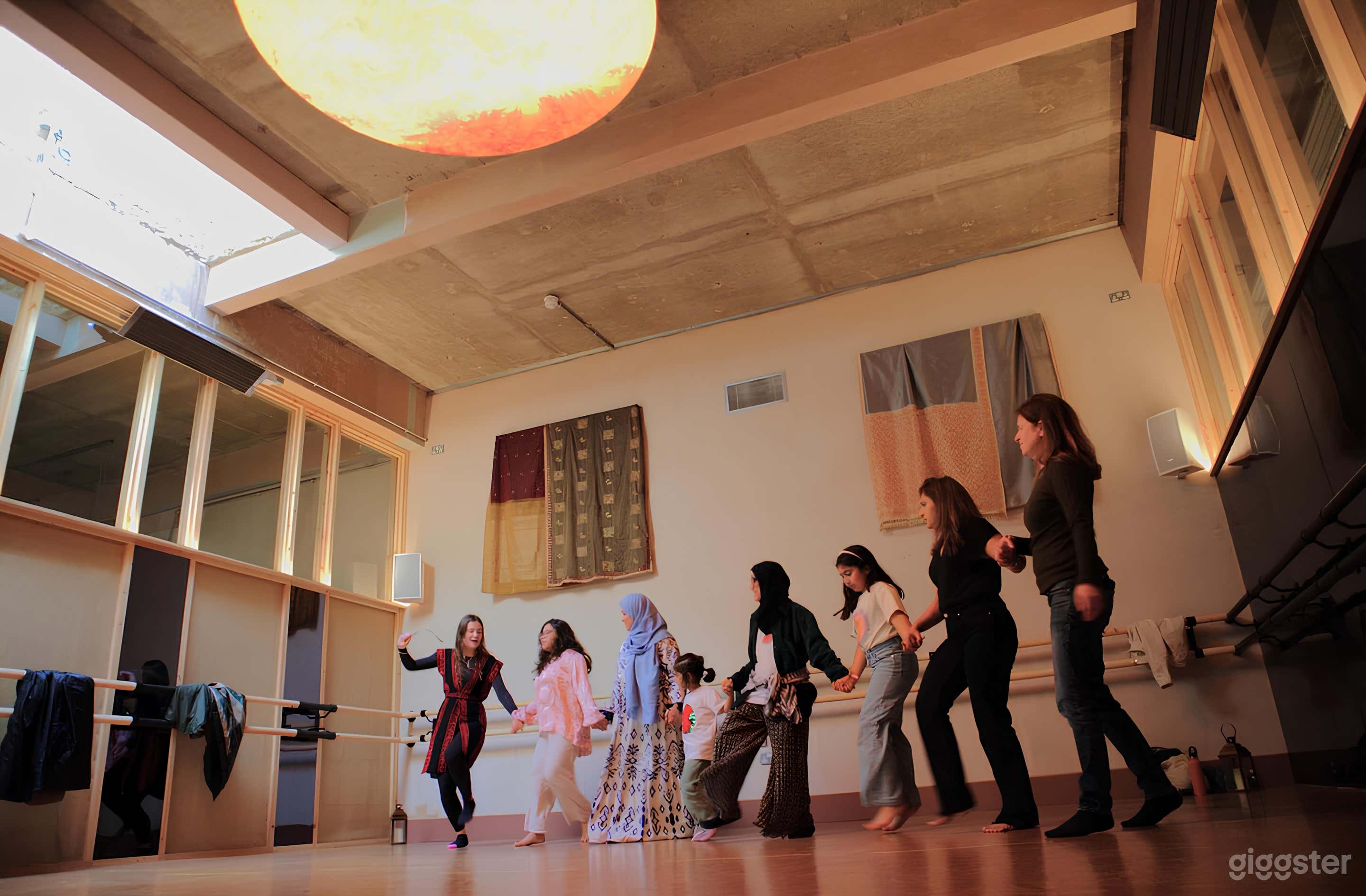 Unique Yoga Studio  Photo 1