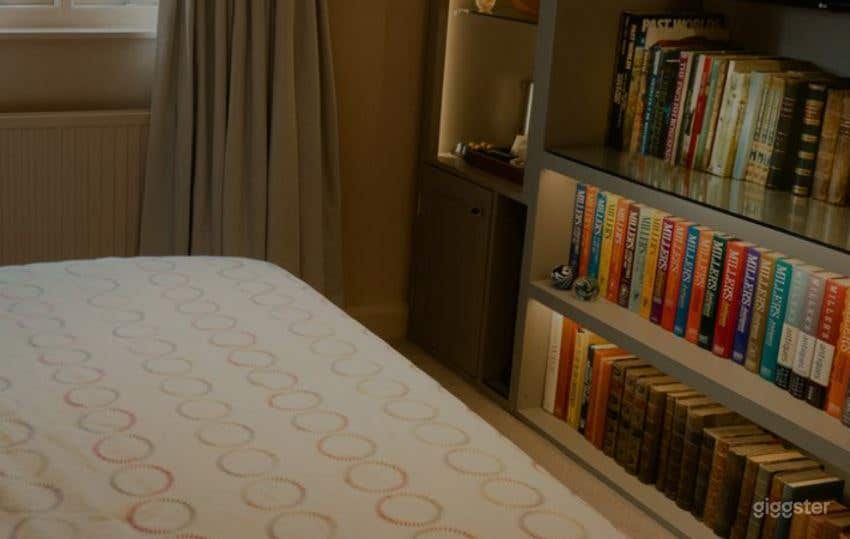 The Cosy Room with Inviting and Snug Feels Photo 4