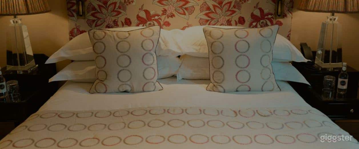 The Cosy Room with Inviting and Snug Feels Photo 2