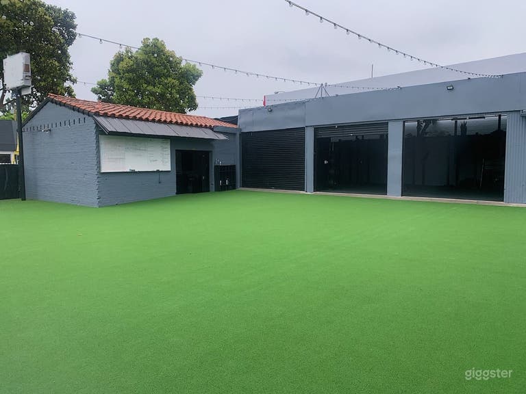  Open Air Indoor & Outdoor Gym with Turf 