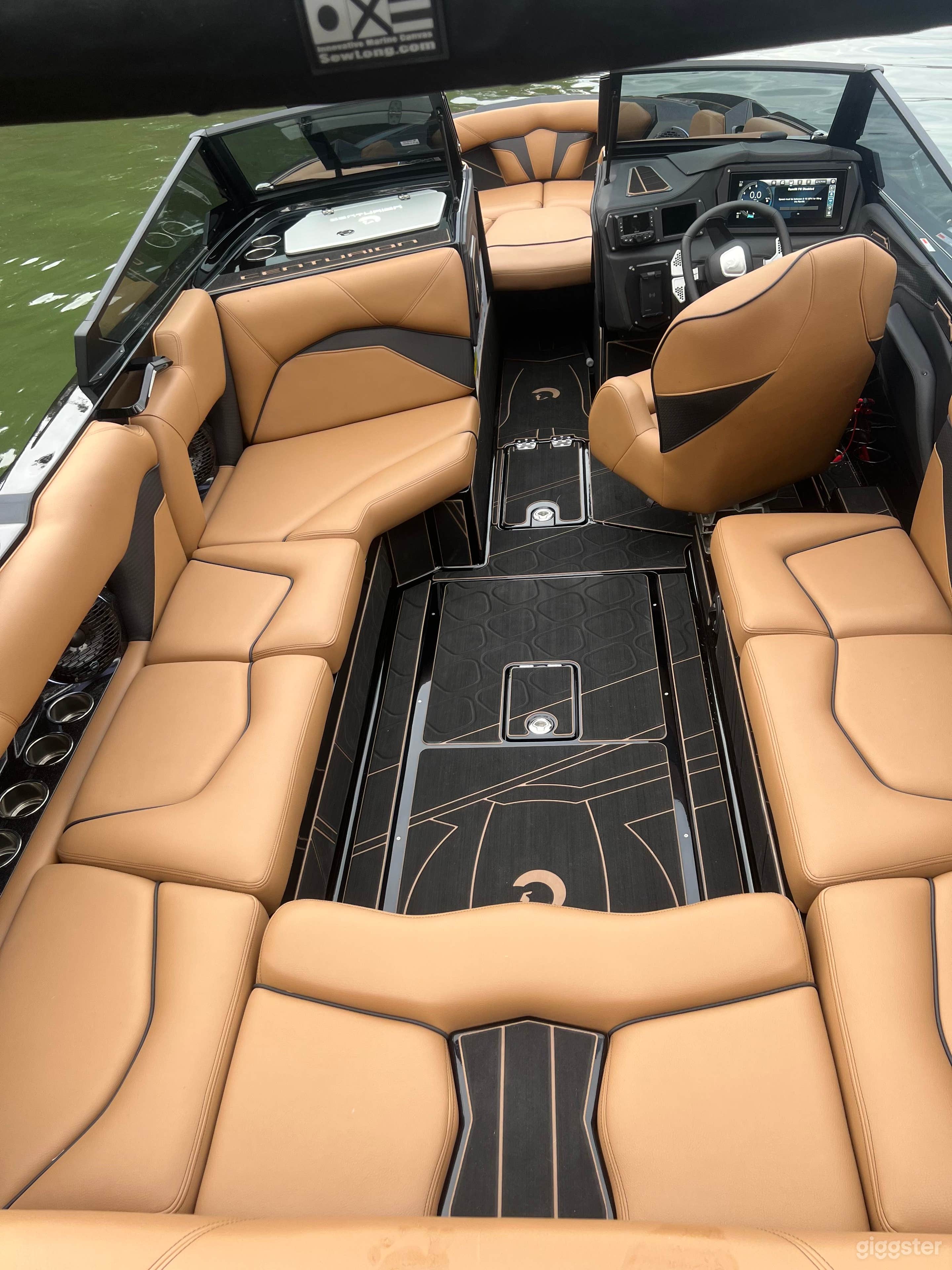 Luxury Surf Boat (Captained) | Photo + Video + Lake Day Photo 3