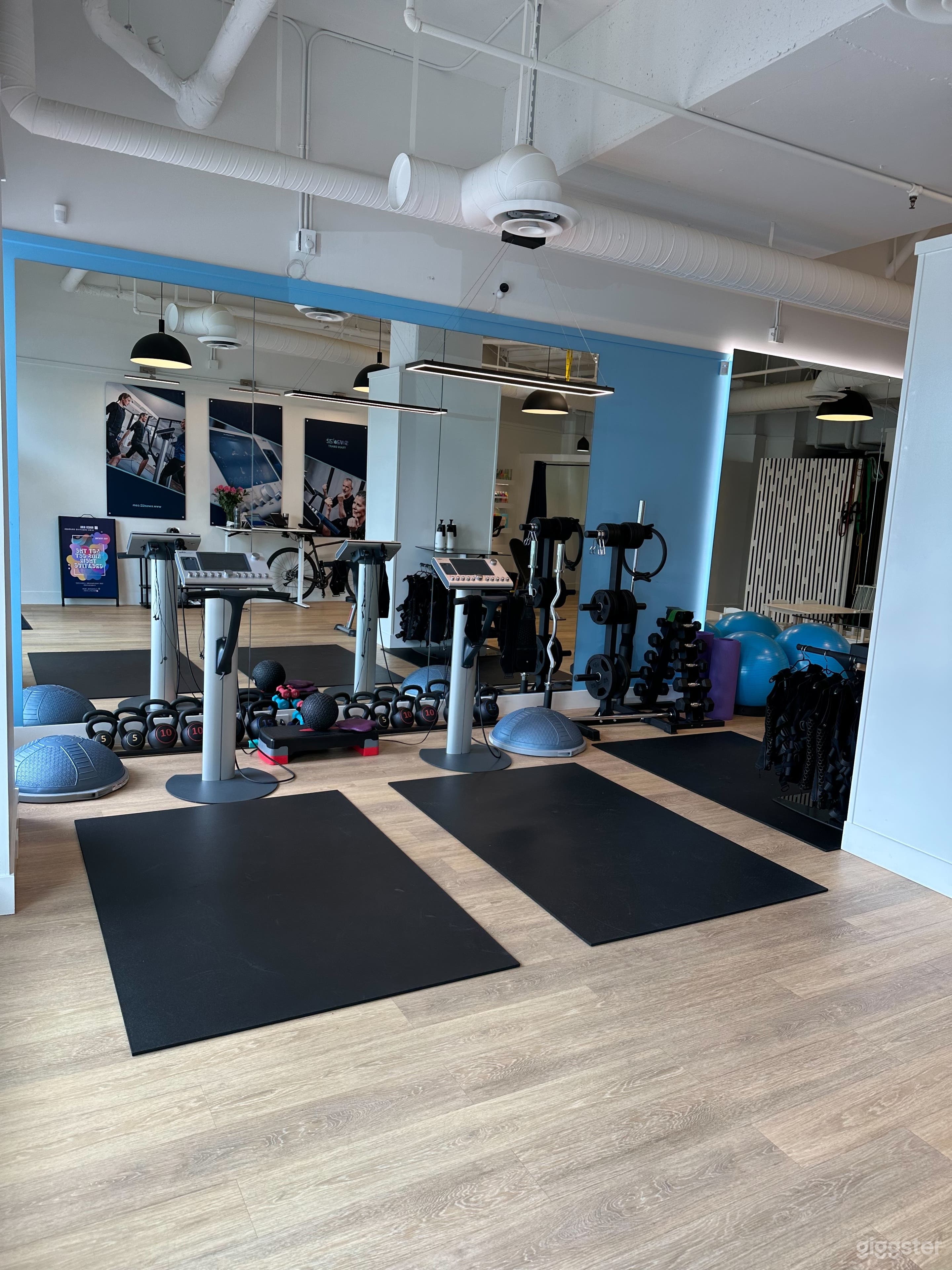 YaleTown Fitness Boutique Studio Photo 2