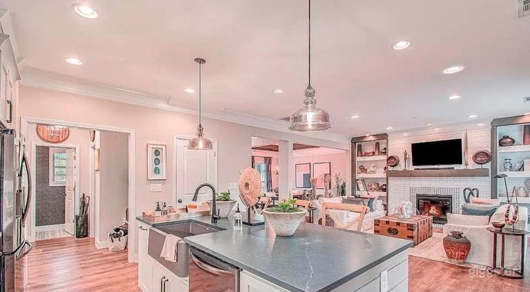  Upscale modern farmhouse 