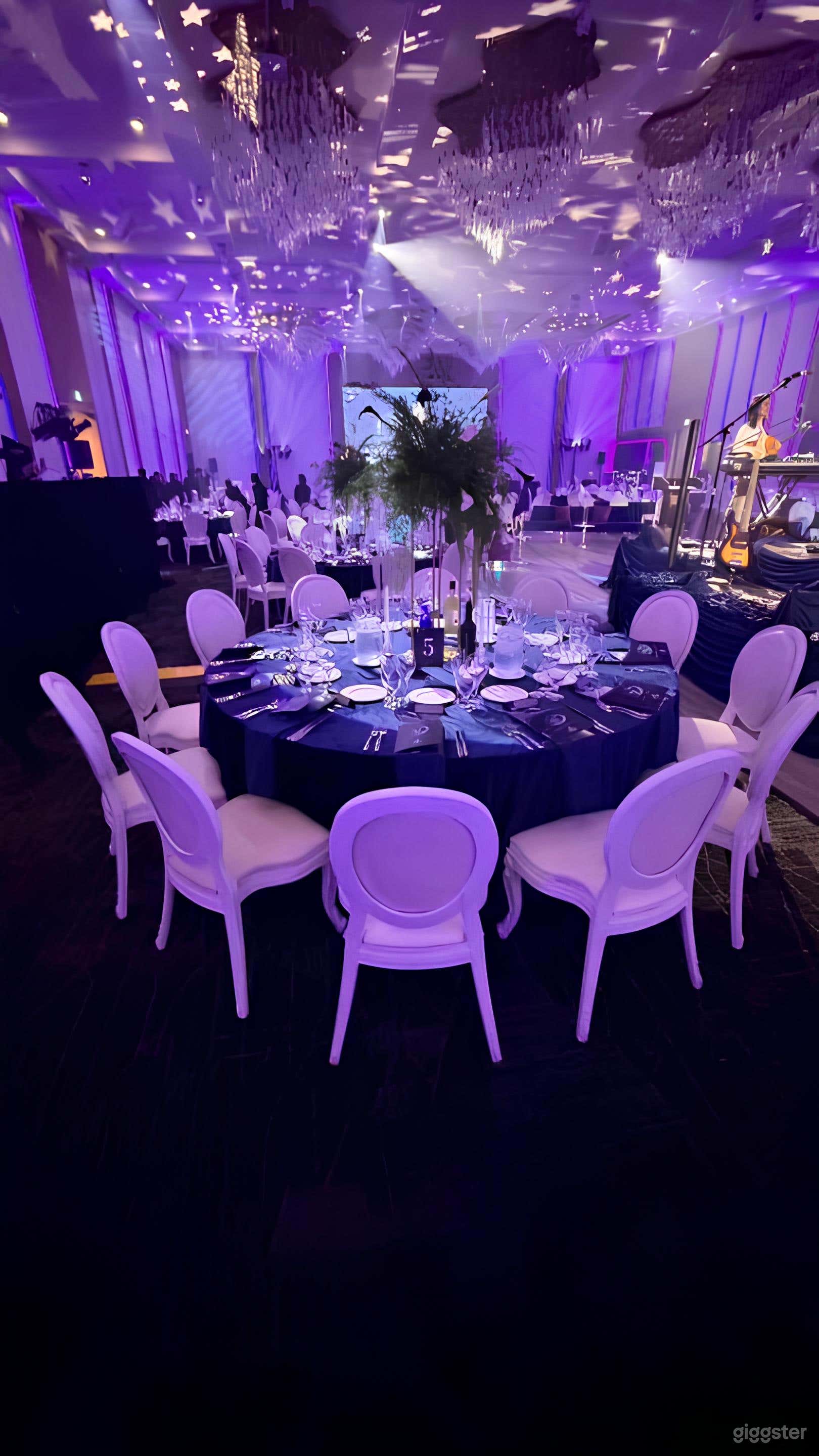Lunar – Elegant Ballroom for Intimate Events Photo 4