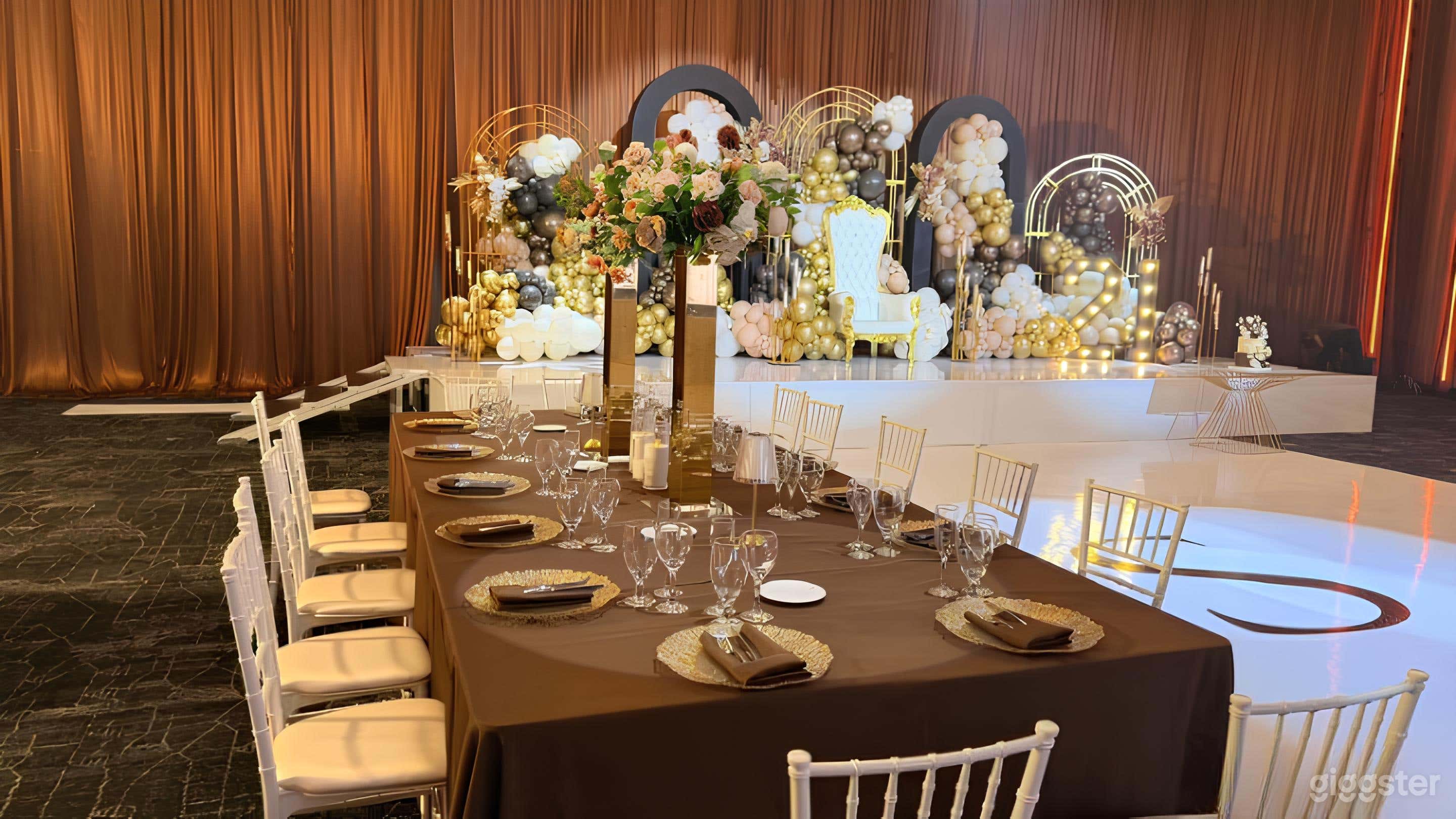 Lunar – Elegant Ballroom for Intimate Events Photo 3