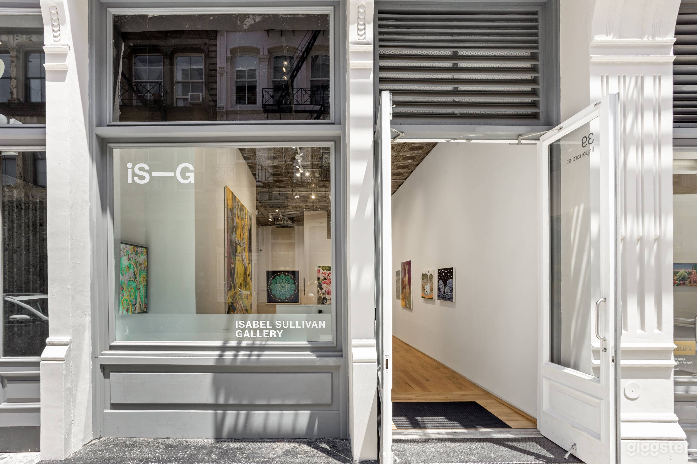 Turnkey Gallery & Residency | Prime Tribeca Ground Floor Photo 1