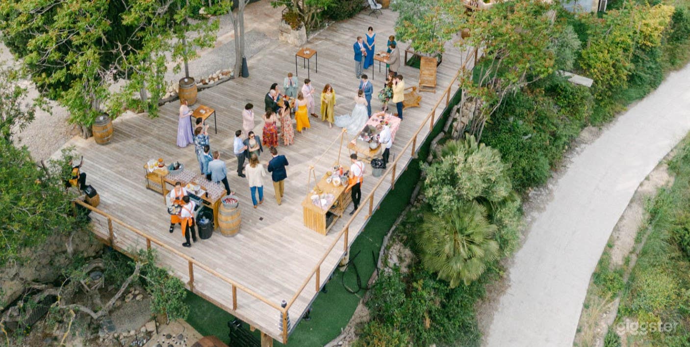 Luxury and atmospheric property in Barcelona Area Photo 3