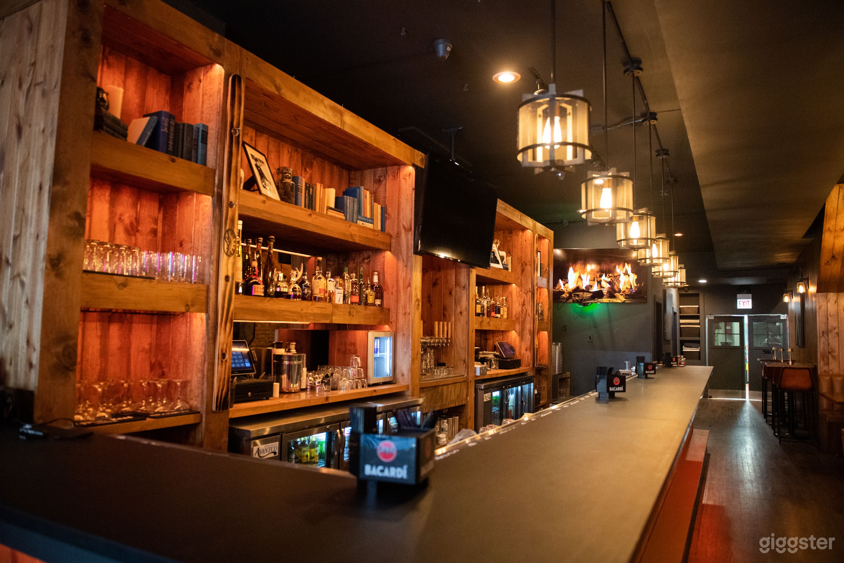 Chalet Chicago Photo 3