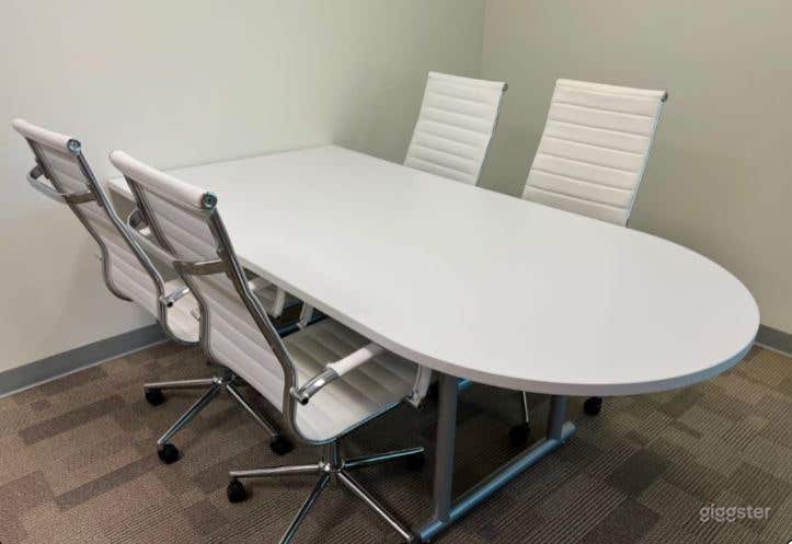  Flex Space/Desk Space/Meeting Space @ Quiet Office 