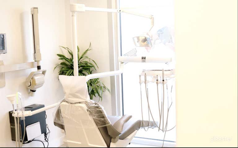  Consultorio Dental recién renovado en Santa Mónica 