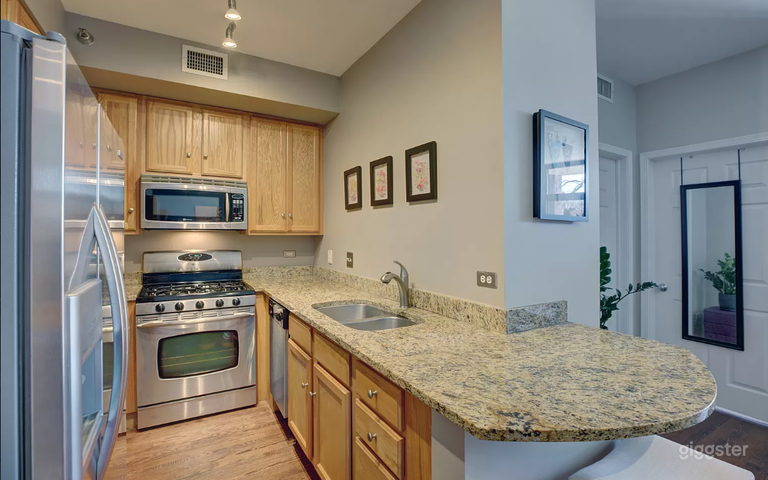  Quite and Spacious Condo 