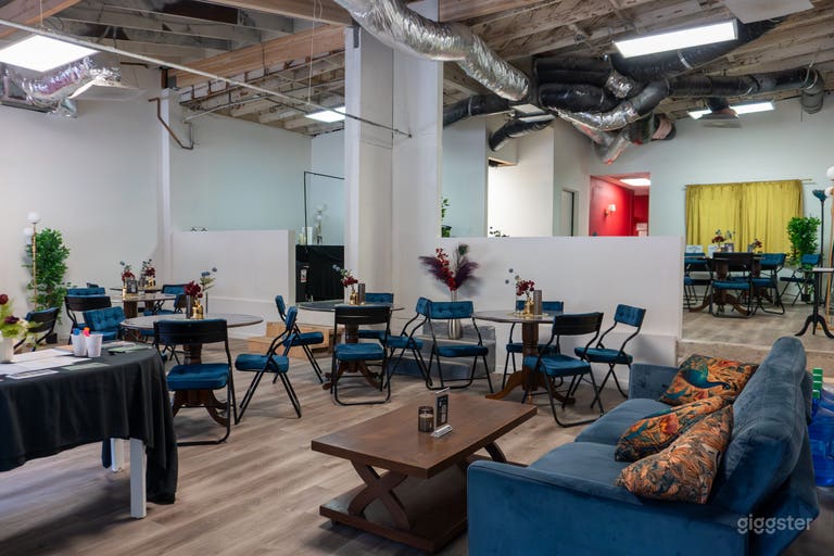  Espacio de actuación y producción con escenario 