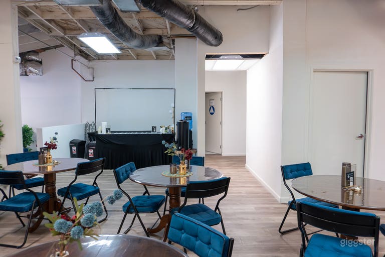  Espacio de actuación y producción con escenario 
