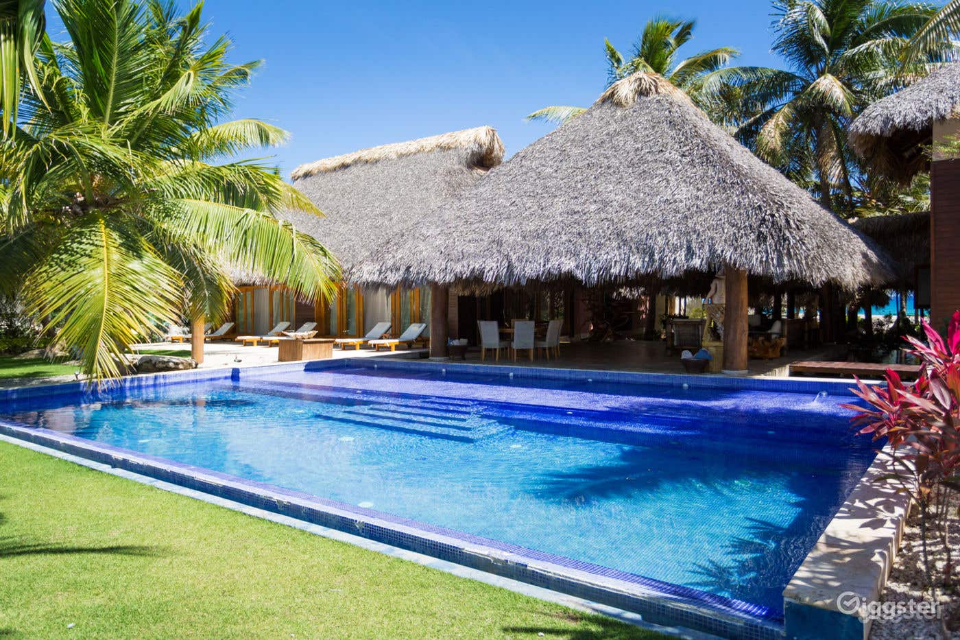 Caleton Estates 51 - Swimming Pool Rental Photo 2