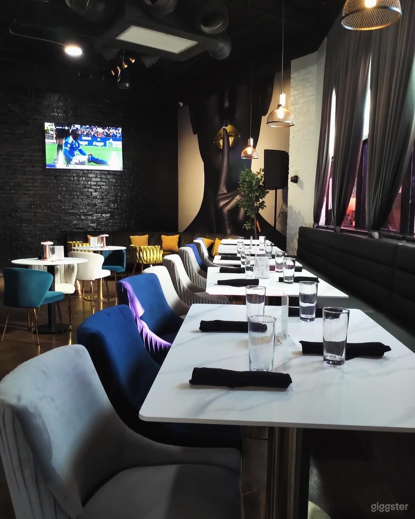 Upscale Restaurant &amp; Lounge with covered Patio Photo 2