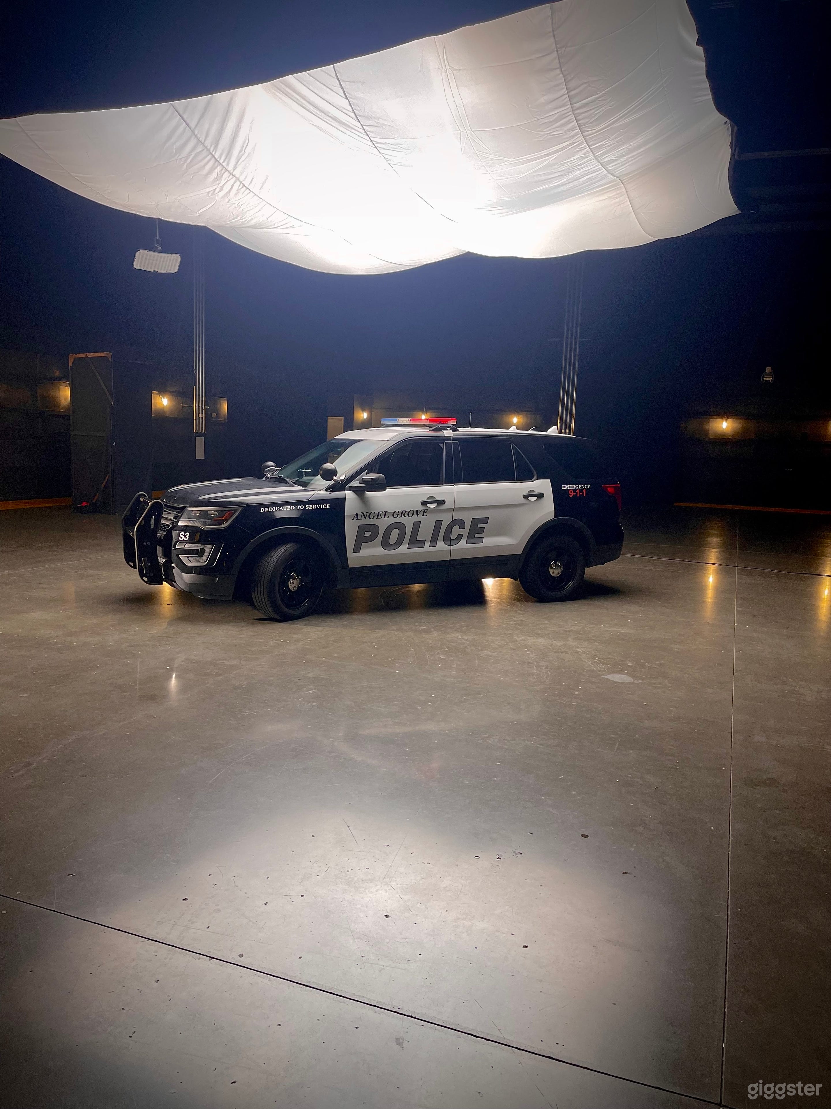 Marked Police SUV Flat Daily Rate Photo 1