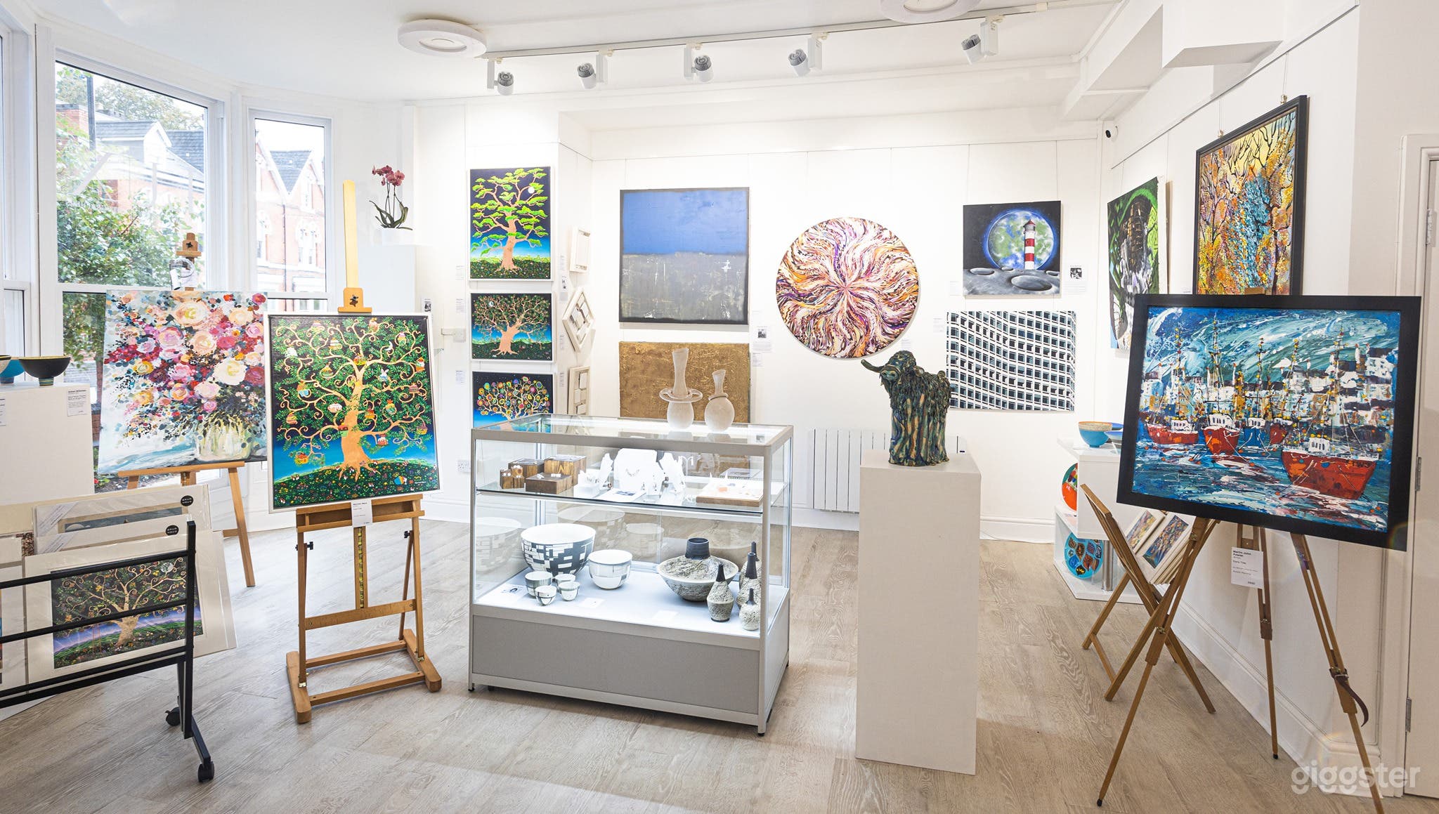 Interior shot, Dec 2021