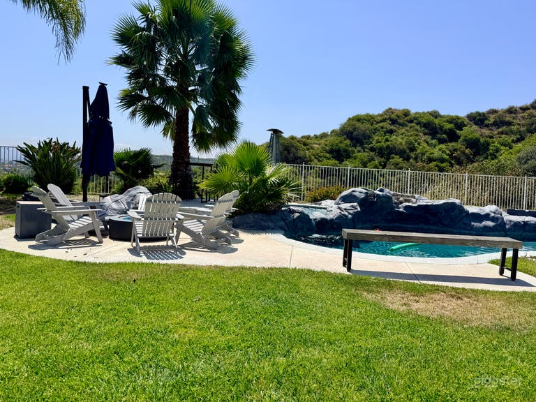  Stevenson Ranch Home with Pool, Views, & Chef Kitchen 