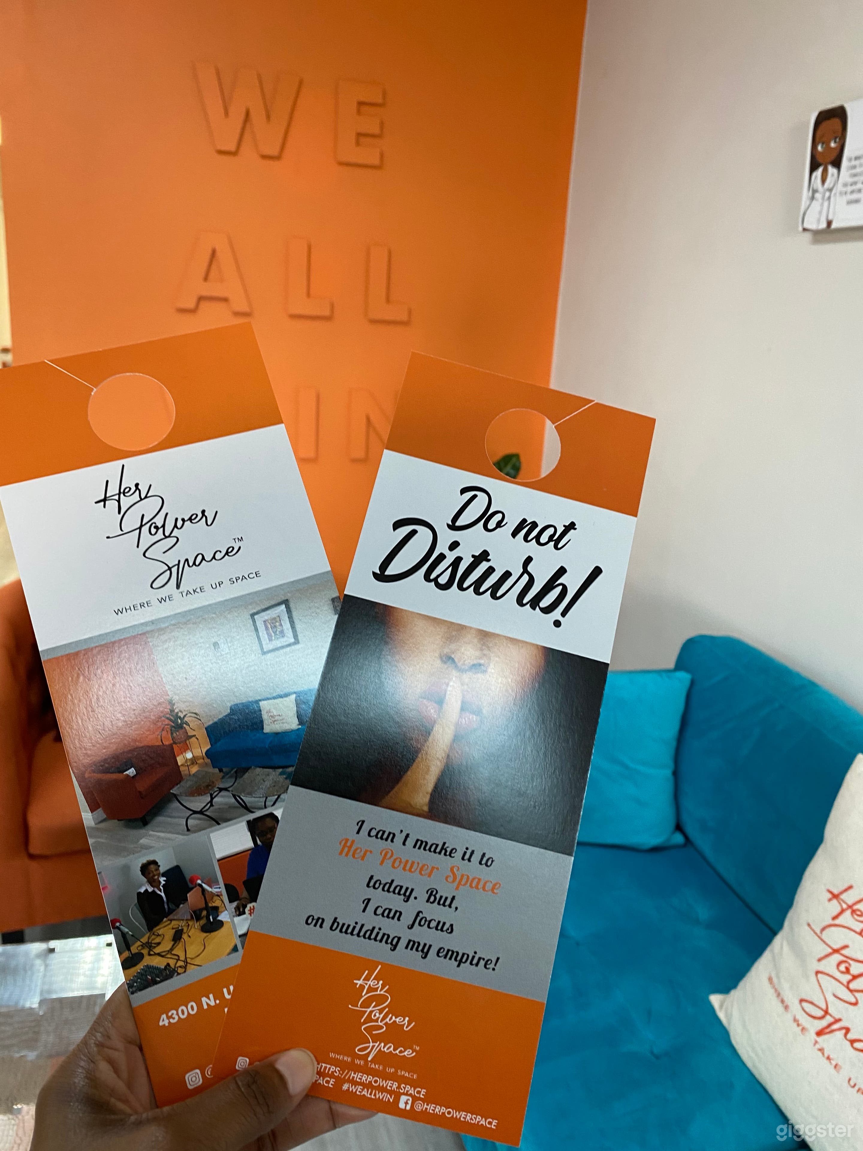 High Energy Coworking Space - Woman forward, Men welcoming Photo 3