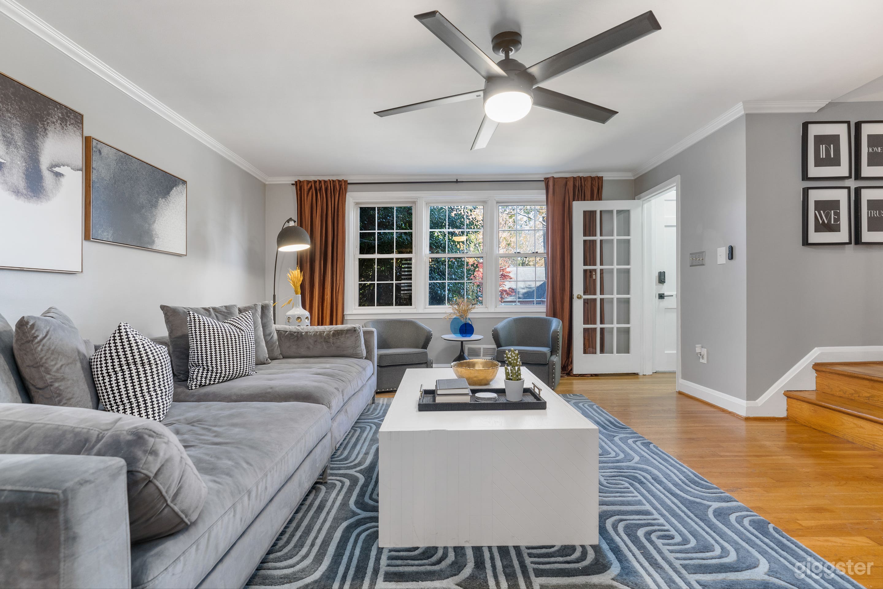 Light & Airy IG Worthy Townhouse w/ Parking Photo 3