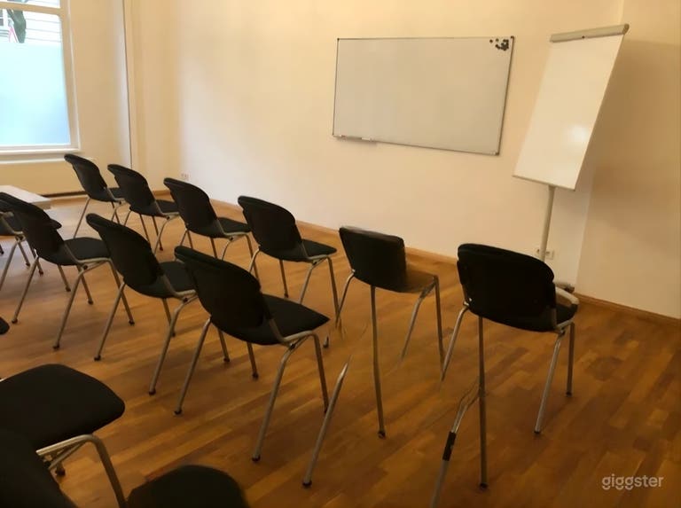  80qm großer Seminarraum in Berlin-Schöneberg 