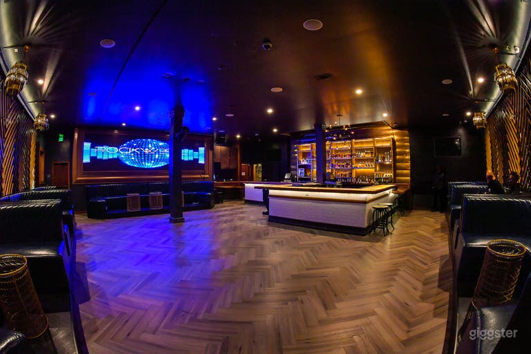  Lively Marina Lounge with Dance Floor & Full Bar 