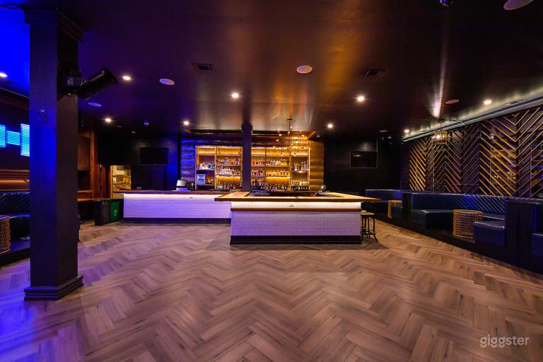  Lively Marina Lounge with Dance Floor & Full Bar 