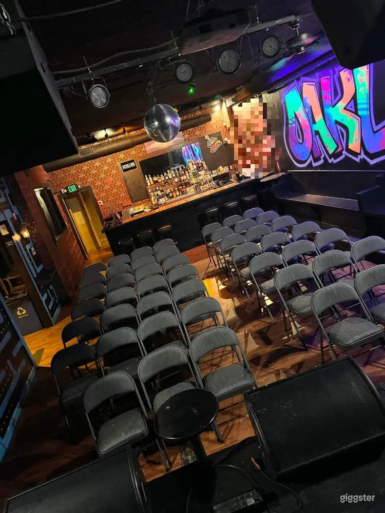  Versatile Event Space for Live Shows 