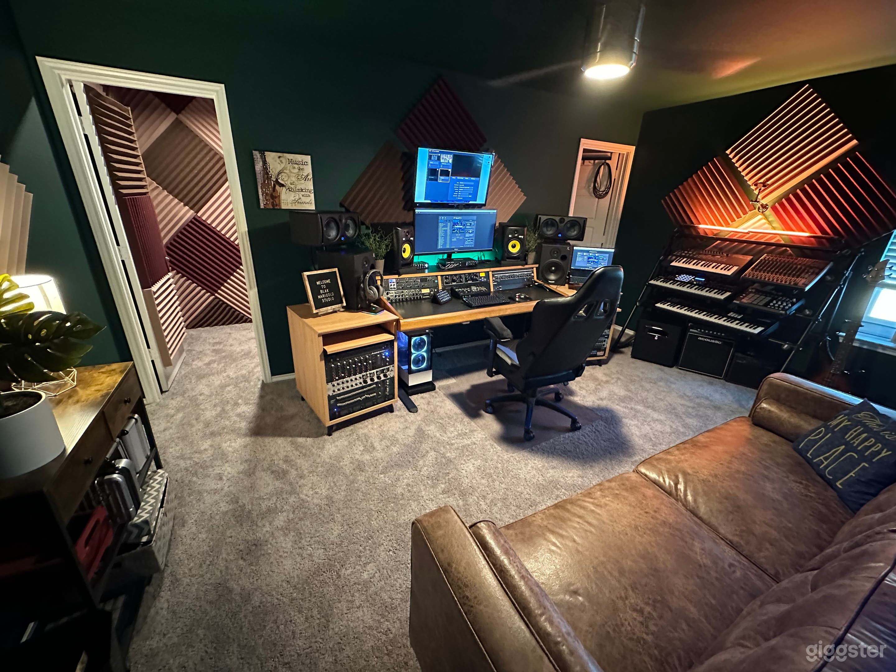 One Stop Shop Recording and Production Studio Photo 4