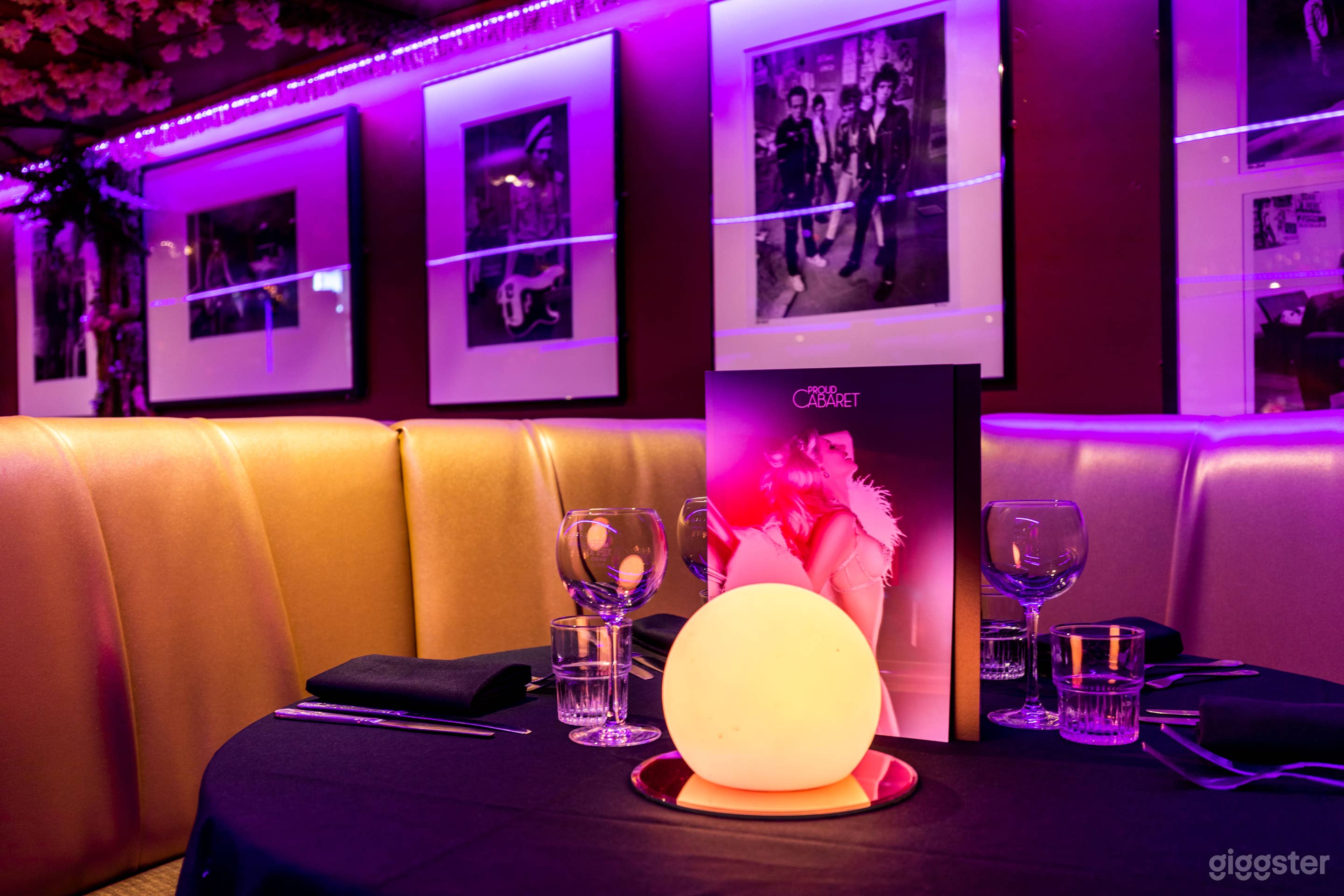 Cabaret| Private Hire| Food |Club Photo 4