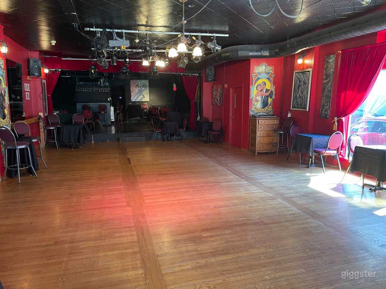  SKETCH ROOM (Large Dance Studio) 