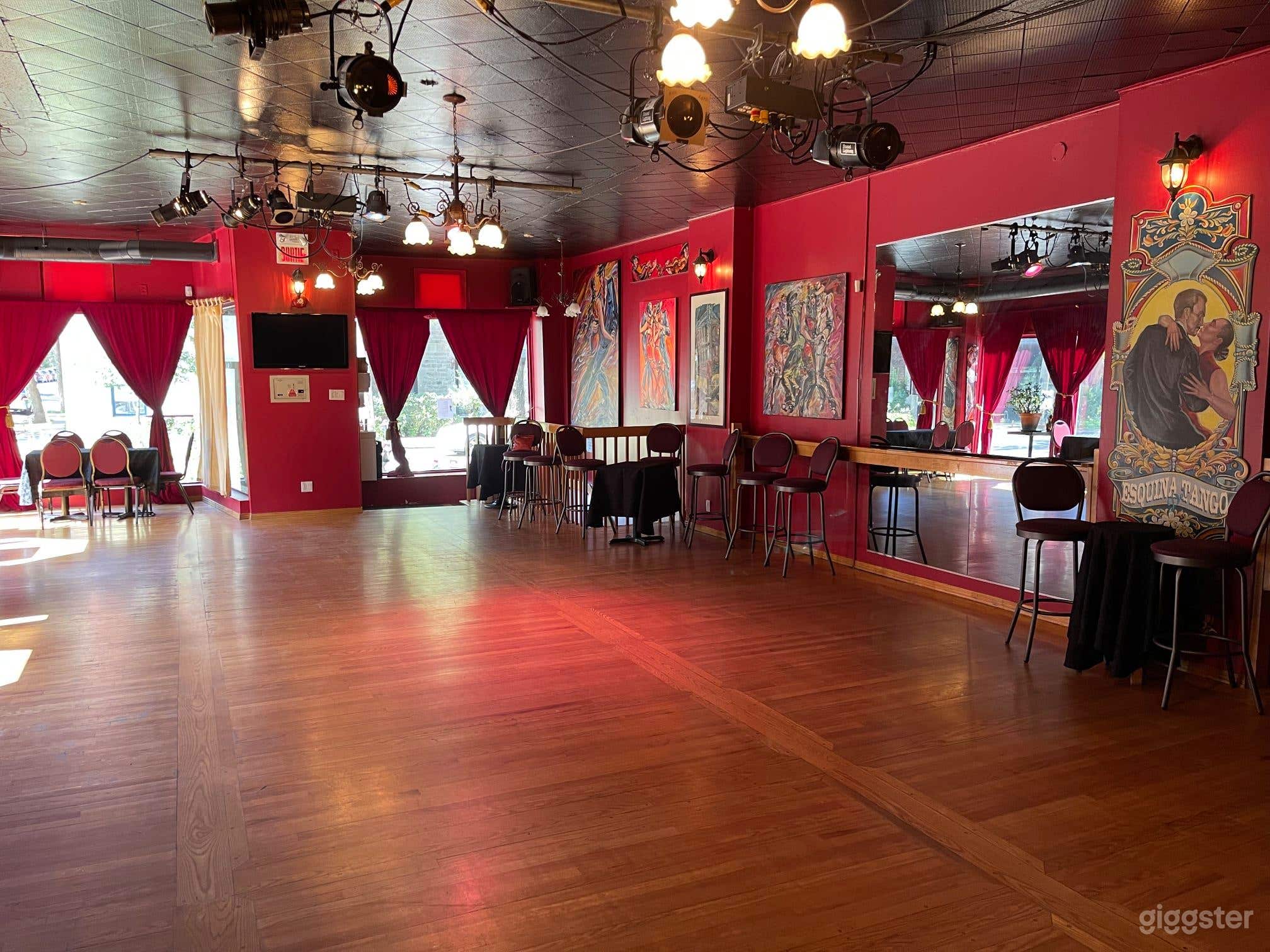 SKETCH ROOM (Large Dance Studio) Photo 1