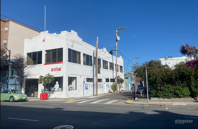  All building 5400 sf 